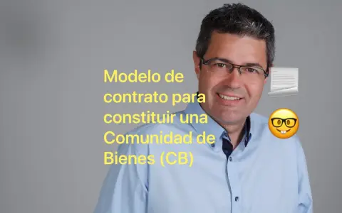 Hombre sonriente con texto sobre modelo contrato comunidad de bienes para alquiler.